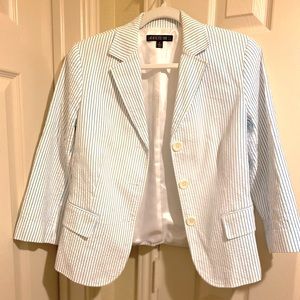 Cotton seersucker pinstripe blazer.